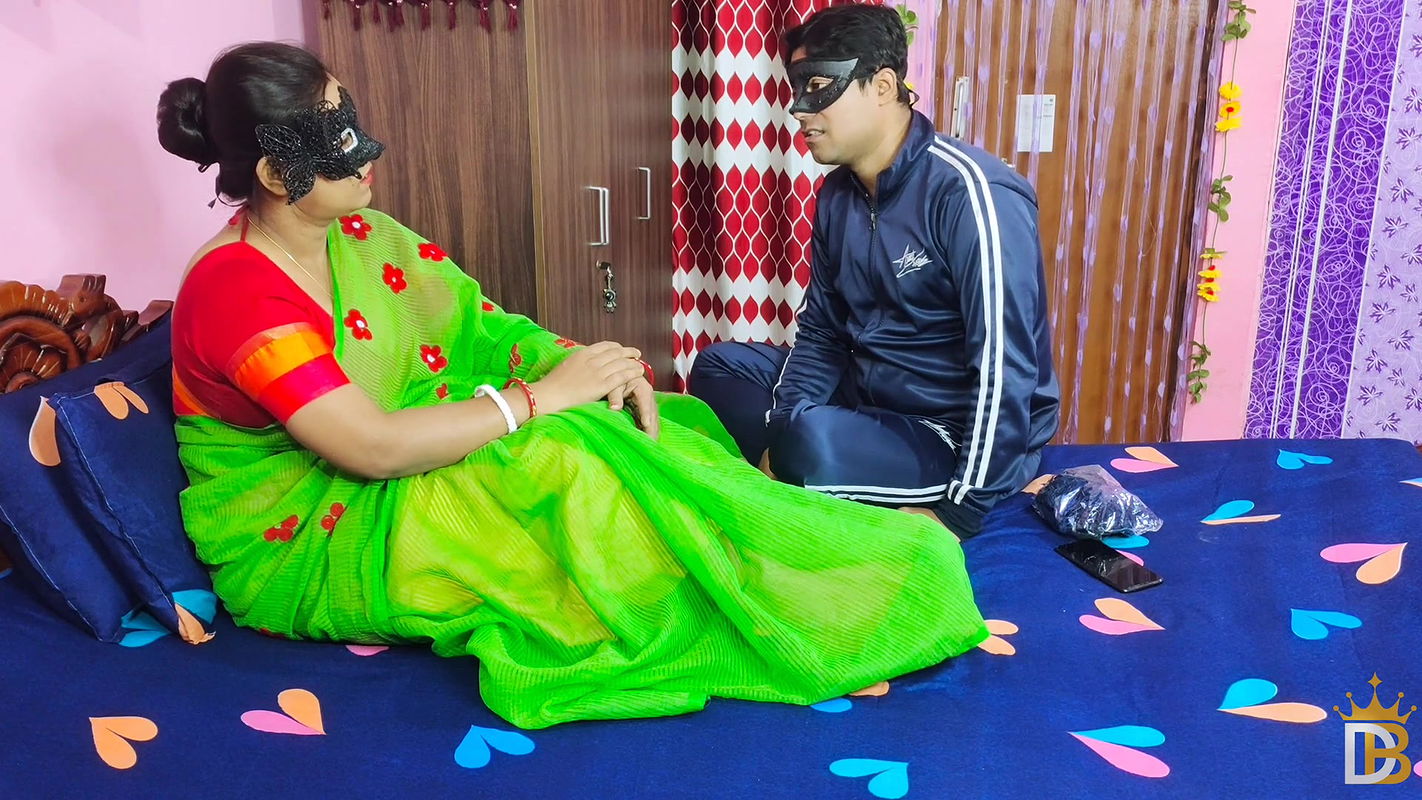 stepmom teaches sex at night