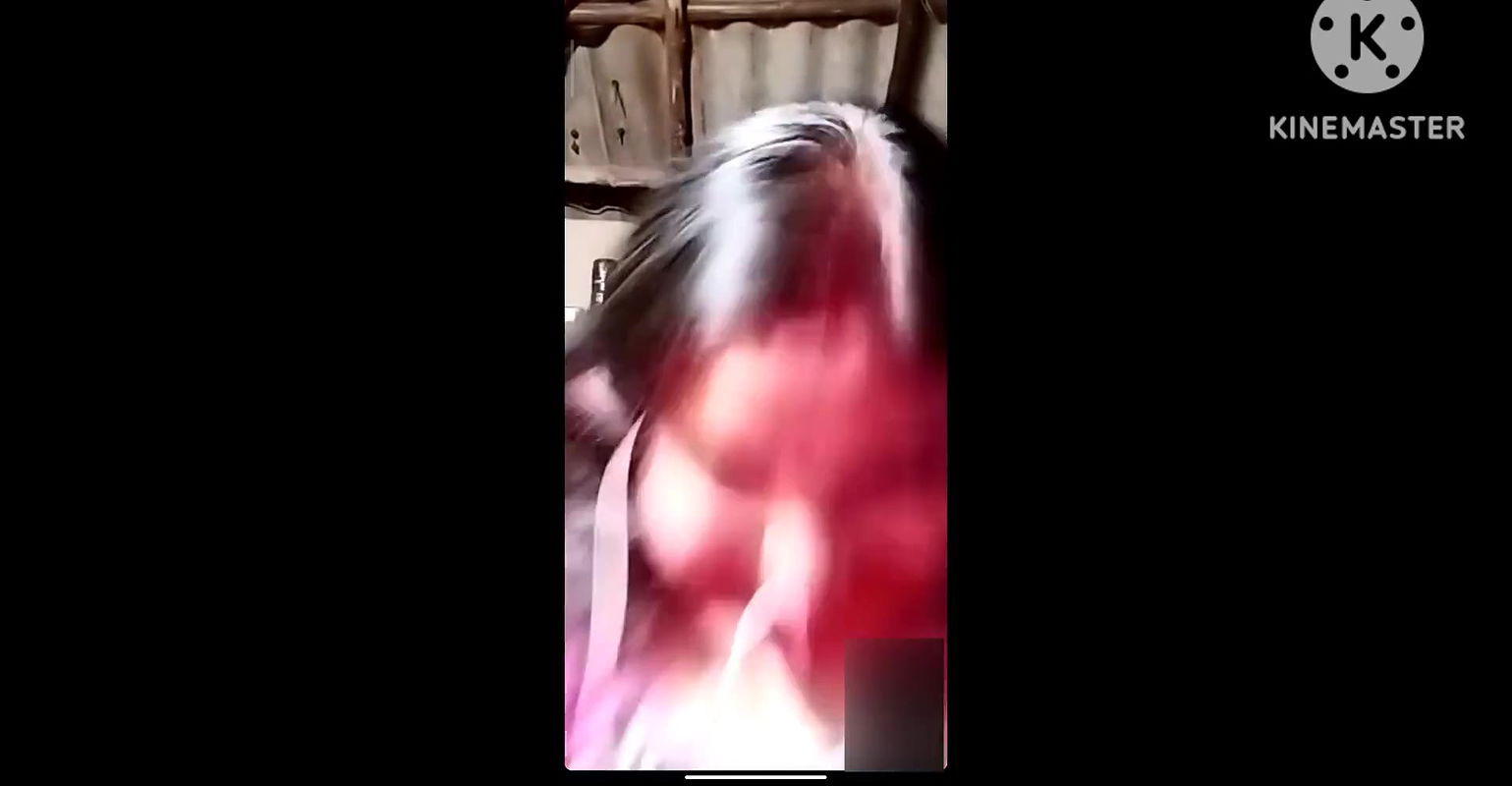 Bra and Peticote Show