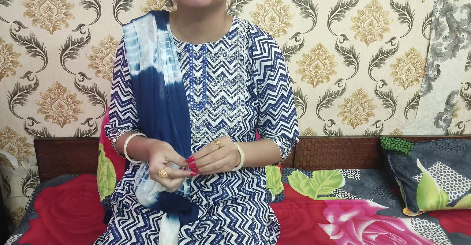 Sali ko chodne ka mja hi alag hai mei aur new married ho toh saarabhabhi6