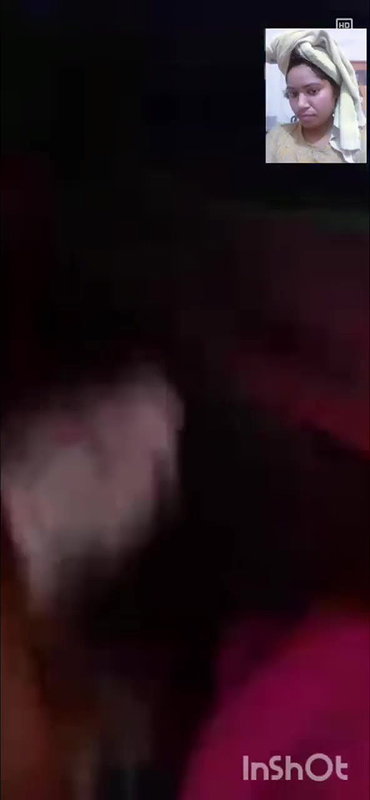 Sexy Aunty Showing Boobs and Pussy