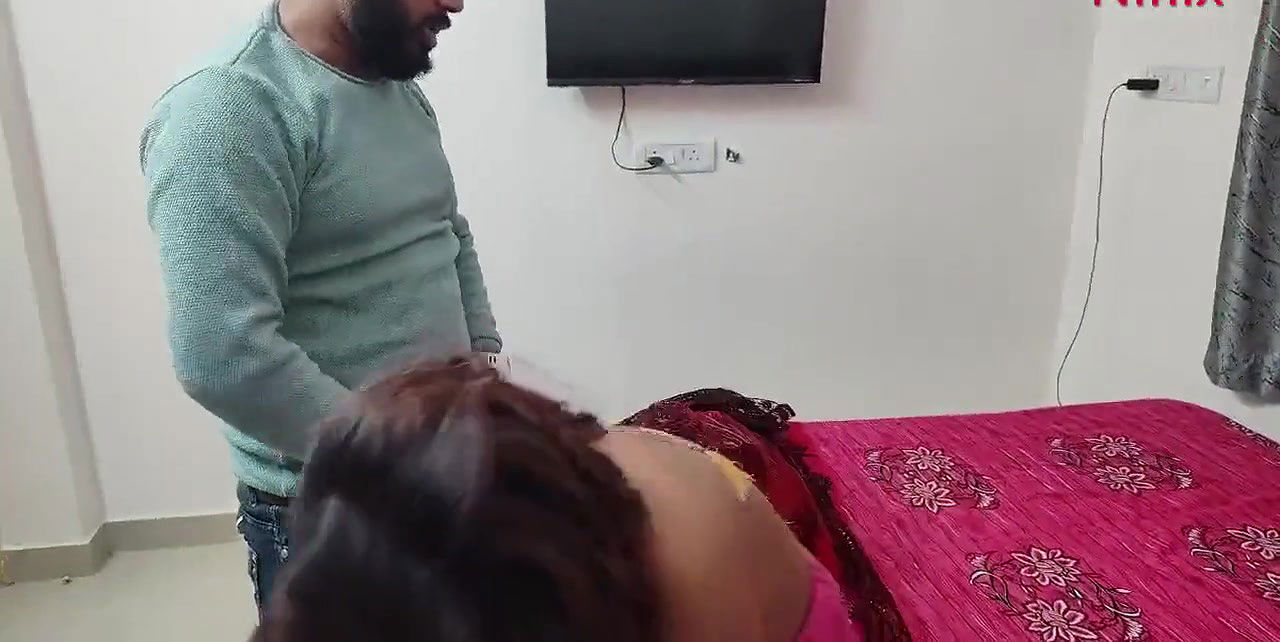 A Man Hardcore Fucked His Newly Married Wife Instead of Going Office