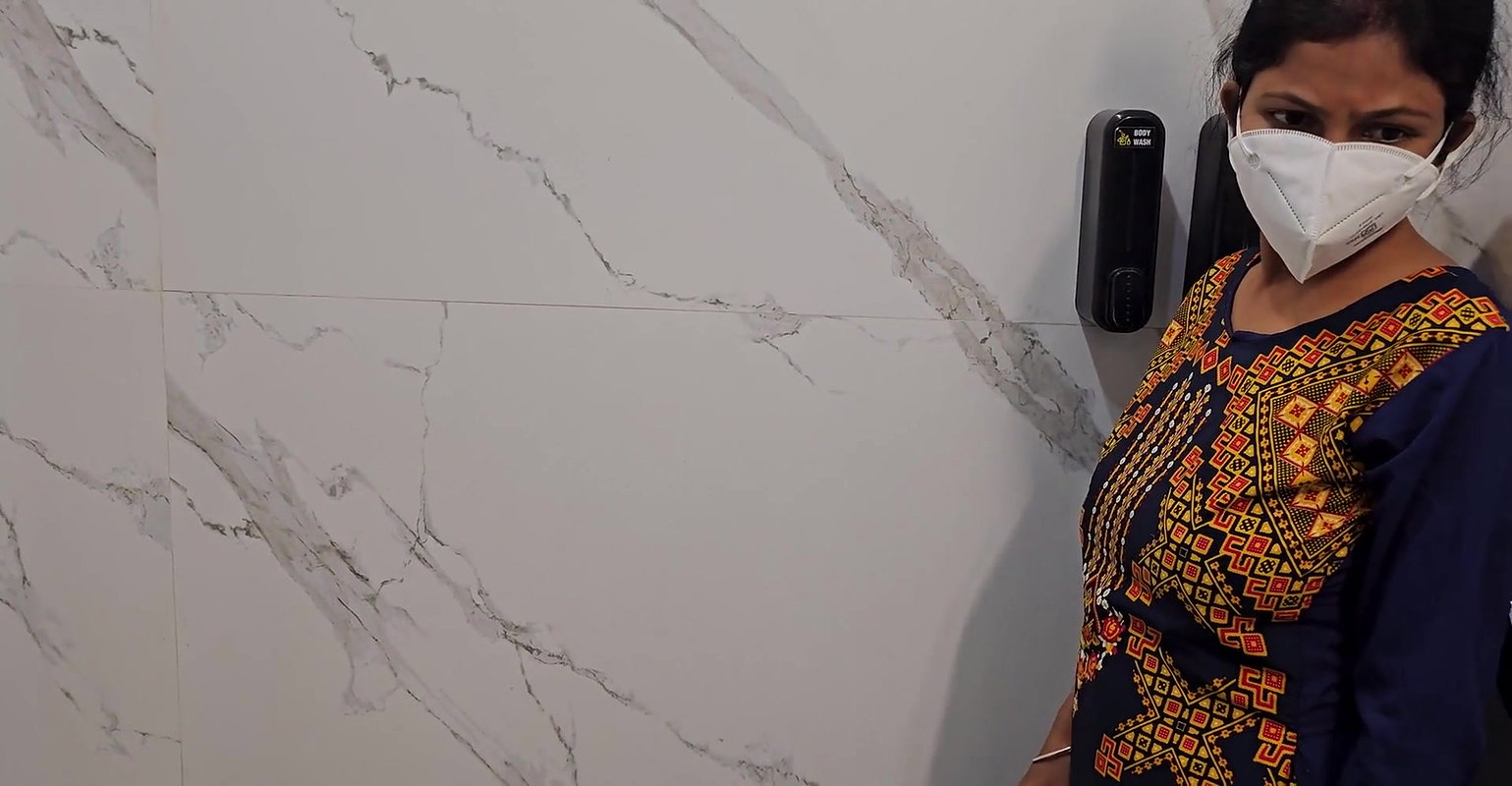 Beautiful Girlfriend Bathroom Sex