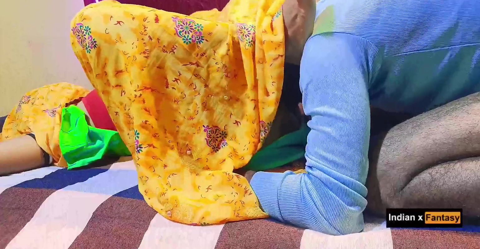 Cheating Bhabhi ne apne husband ke friend se apni chudai karwayi