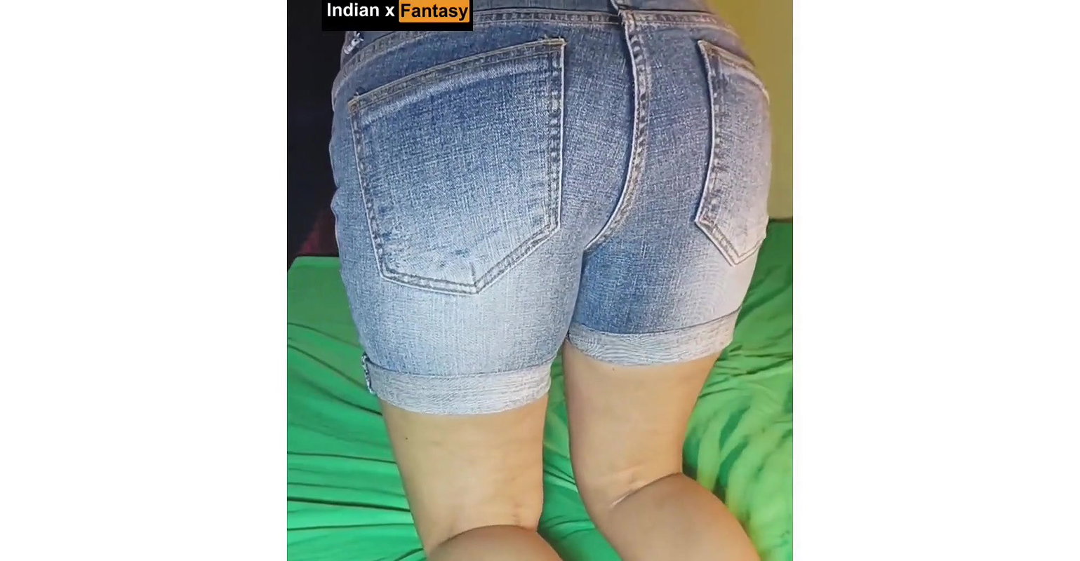 Cute college girl riding her boyfriend cock  desi sexy girlfriend sex video