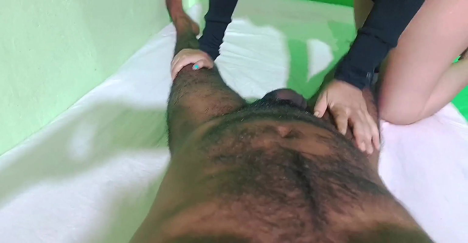 Desi bhabhi ne apne se chote boyfriend se chudai kari