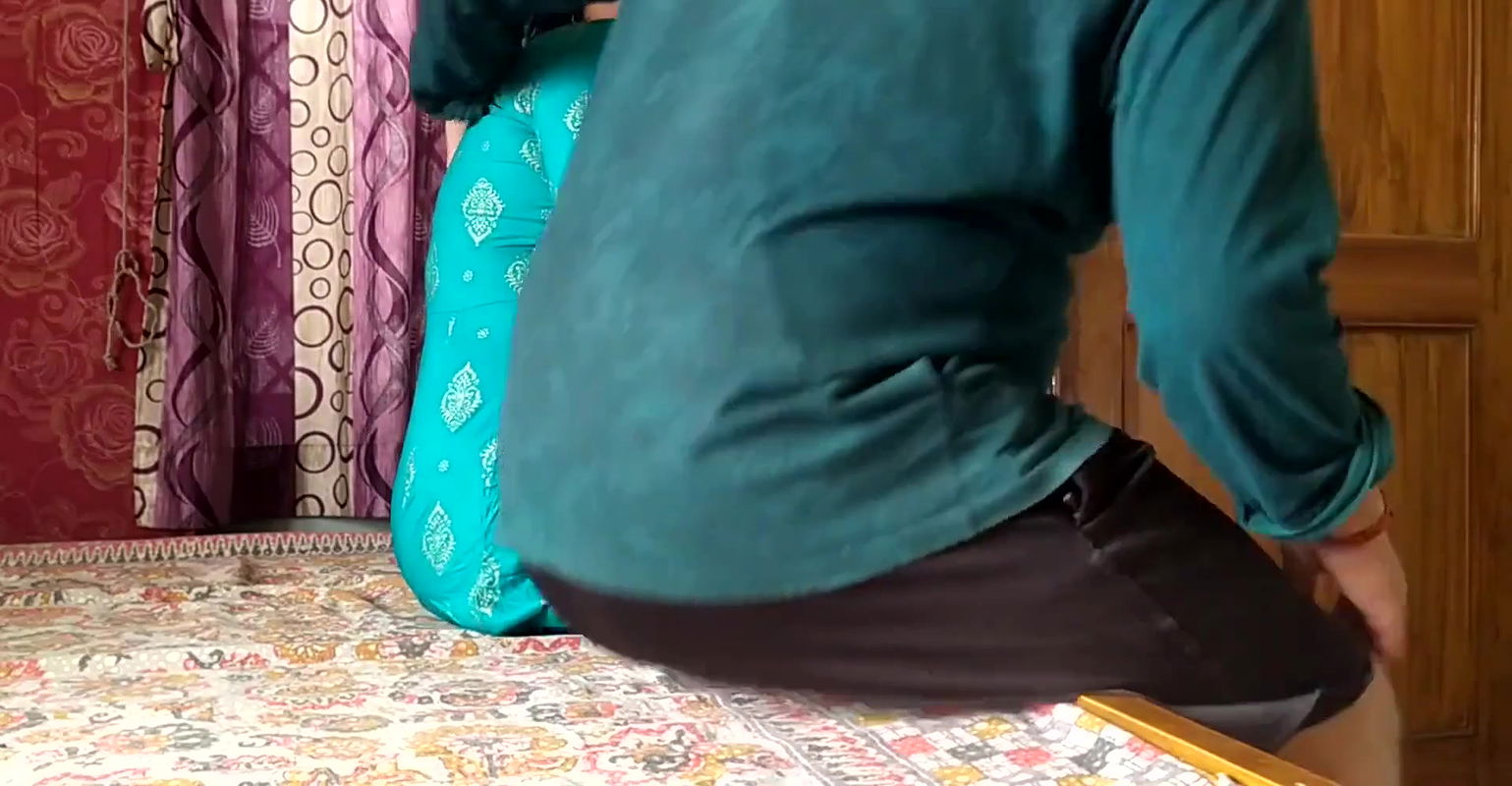 Horny Indian Wife Deep Pussy Fuckin