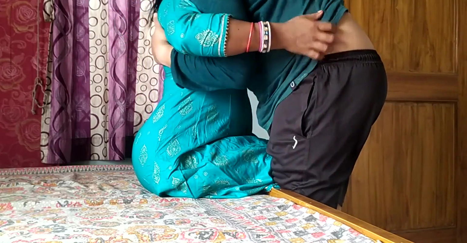 Horny Indian Wife Deep Pussy Fuckin