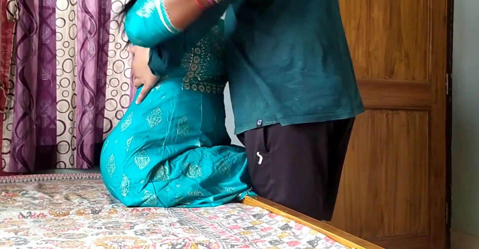 Horny Indian Wife Deep Pussy Fuckin