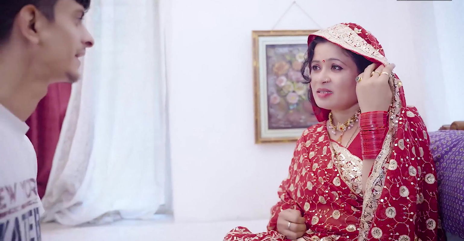 Indian Desi Newly married StepMom ko Dono Bhaiyo Ne Chod dala Suhaagraat ke Din Threesome