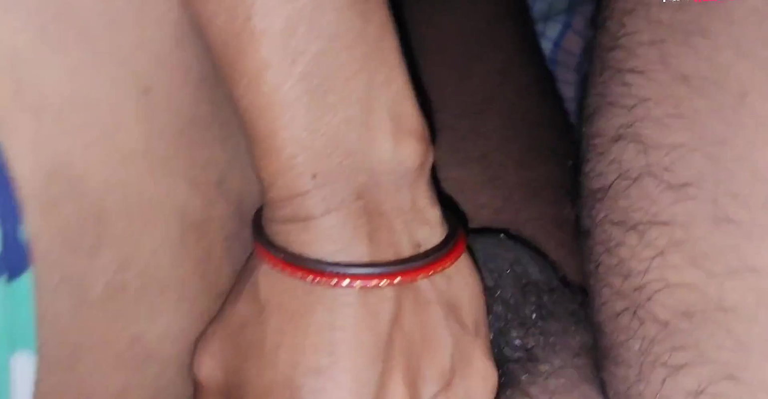 Indian girl who came for tuition was fucked by the teacher in the classroom   hindi audio