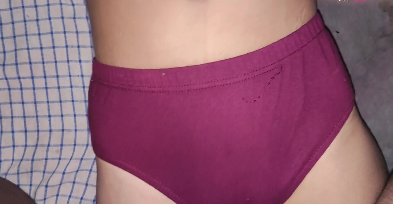 Indian girl who came for tuition was fucked by the teacher in the classroom   hindi audio