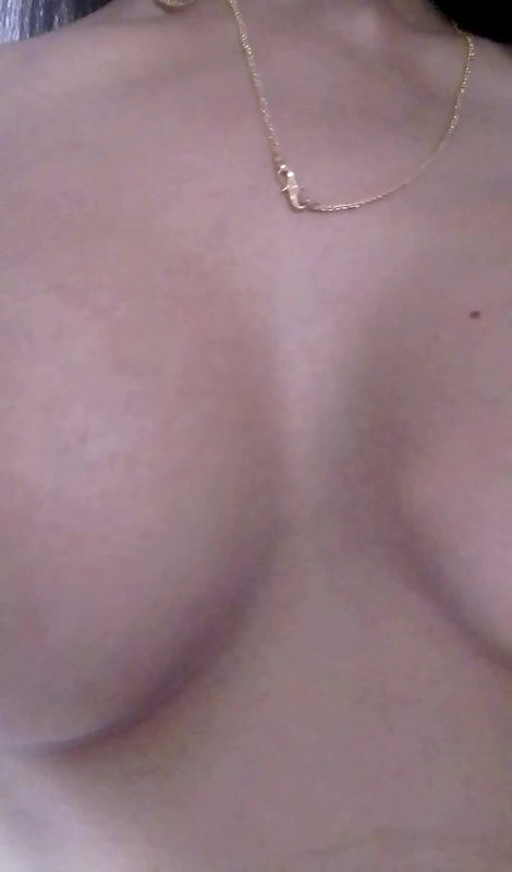 Indian Village college girl showing her boobs and pussy