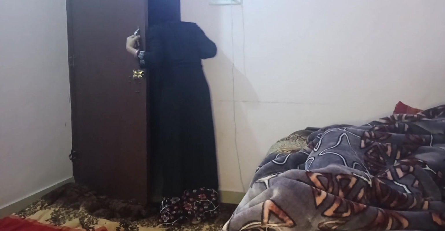 Apne khala ki ladki ko choda uske gar jake