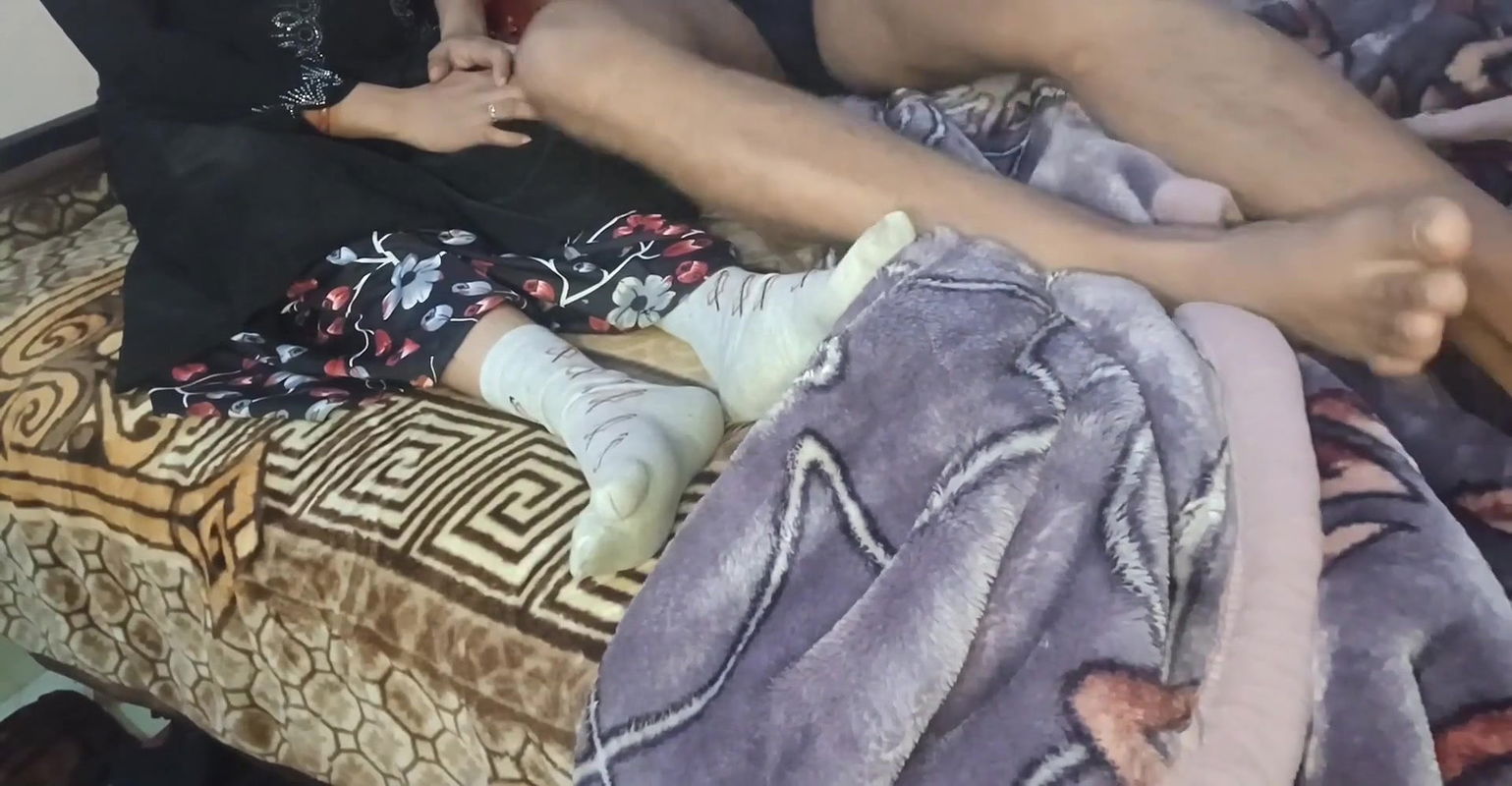 Apne khala ki ladki ko choda uske gar jake