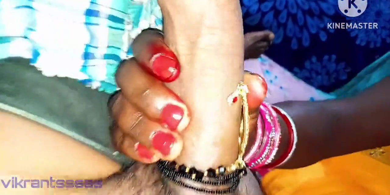 Chhoti bahu ne apne sasur ki lund me mangal sutra bandh kar khoob chudwai