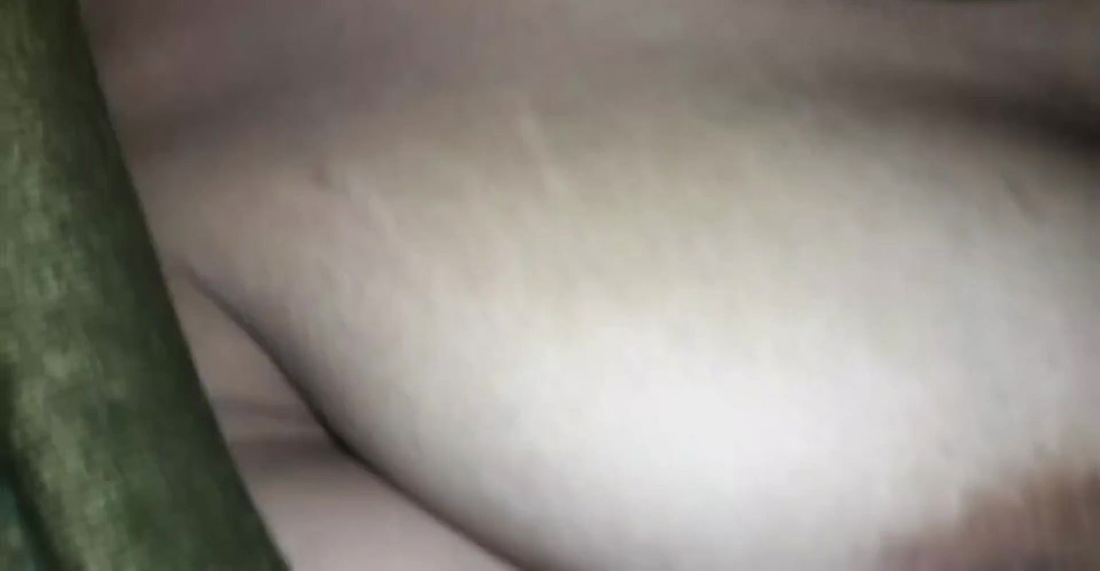 Indian Telugu Village Couple Watching Porn Having Sex In Pornstar Style, Dewar ne apni bhabi ko room me choda