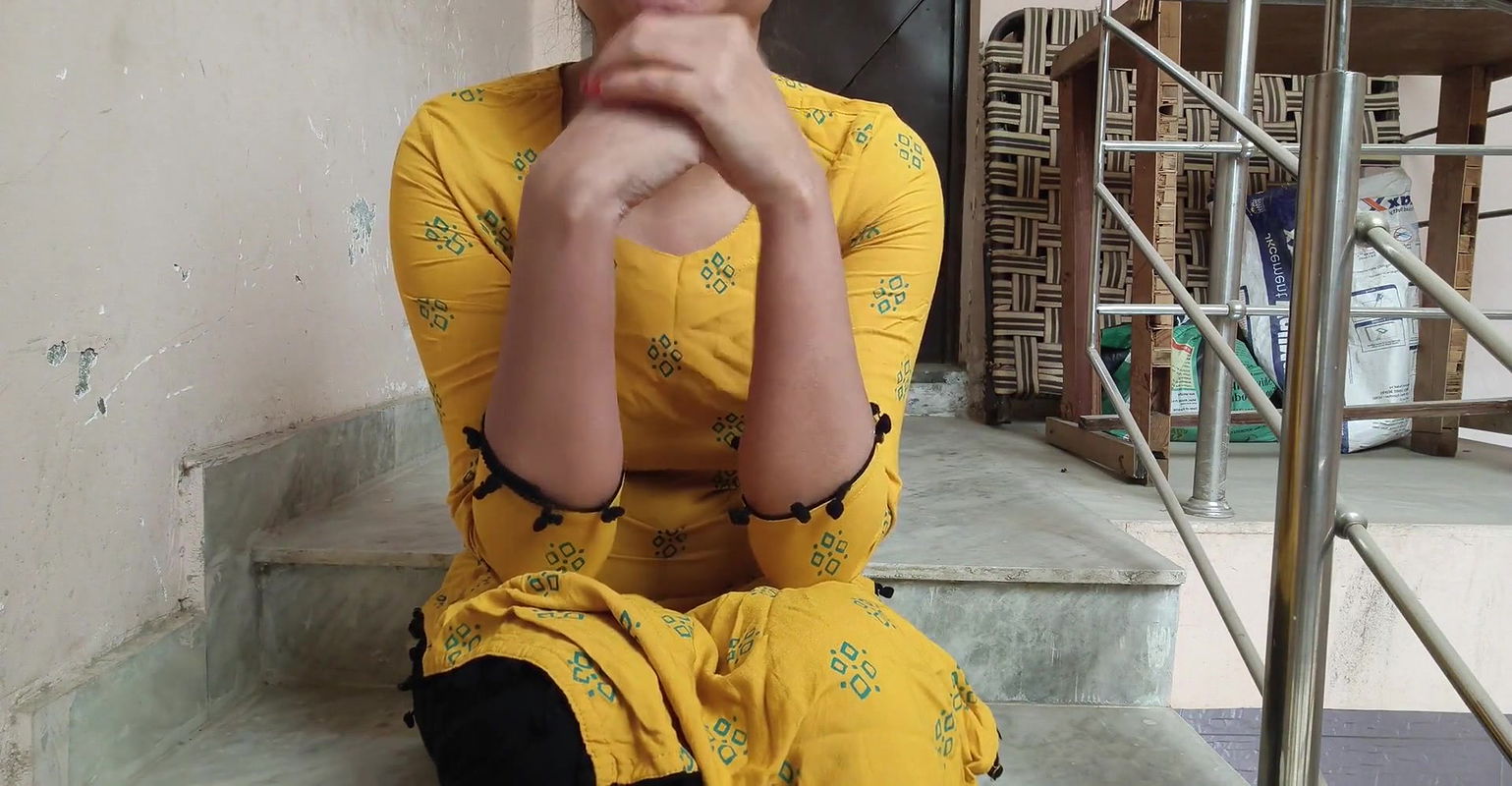 Kaamwali Boli, Saheb Pagar Bada Do Me Sab Kuch De Dungi, Hindi Dirty Talking XXX HD Video outdoor main peshab kiya