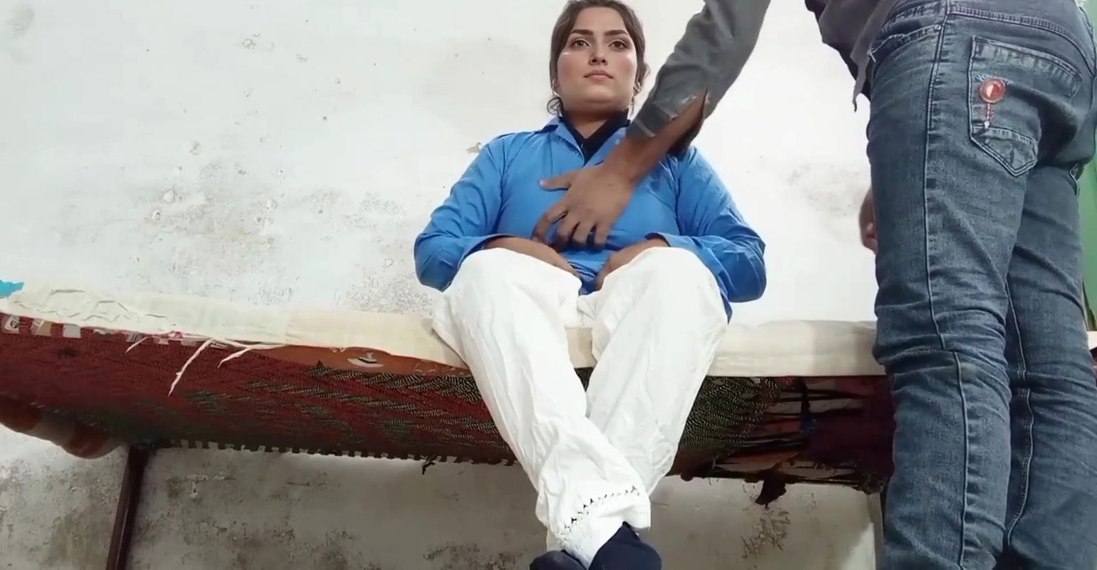 Leak mms Punjabi school girl painfull sex with Muslim boy with big dick sex pussy and anal sex with Muslim boy