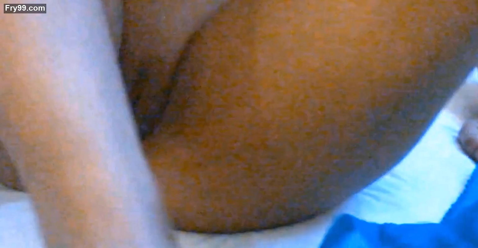 Shy Perfect body wife Priya bending down to give blowjob, ride and giving her juicy pussy juices in her Bro Mouth ! Slowmo ! E42