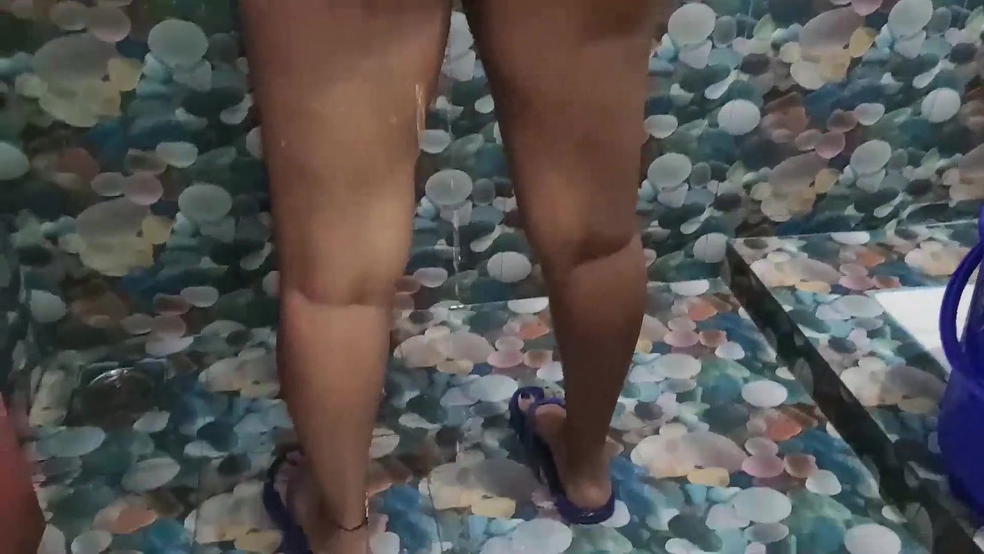 Vaishnavi Full Nude Bathing