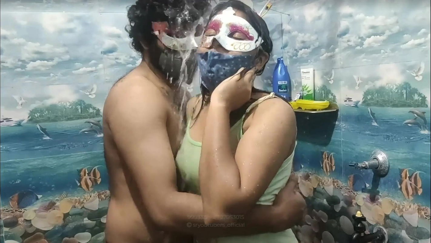 Vaishnavi Nude Bathroom Romance