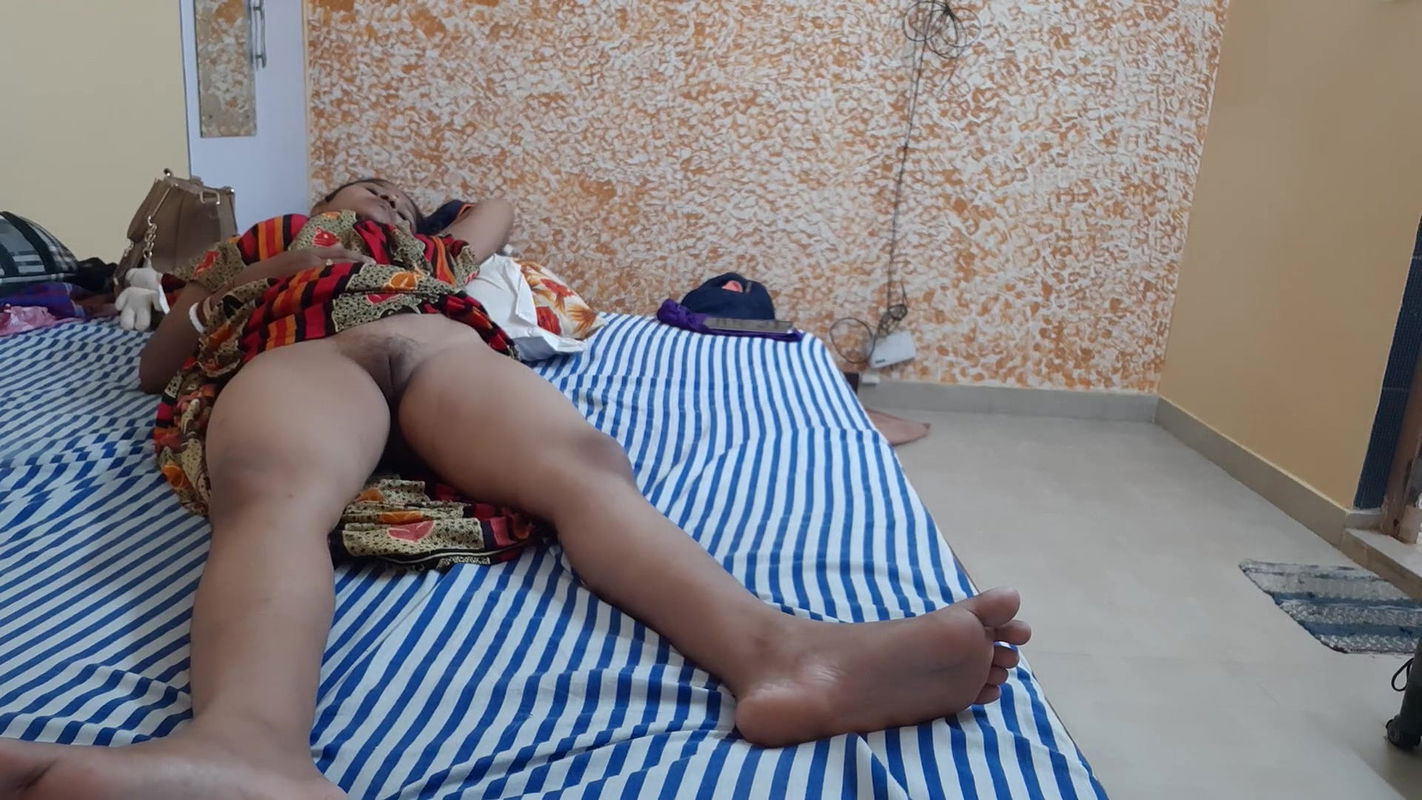 Enjoying sex with sons friend in a hotel with clear audio