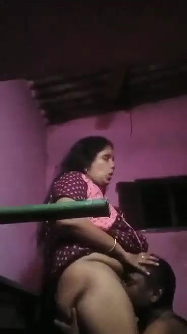 Bhabhi pussy licking by devar