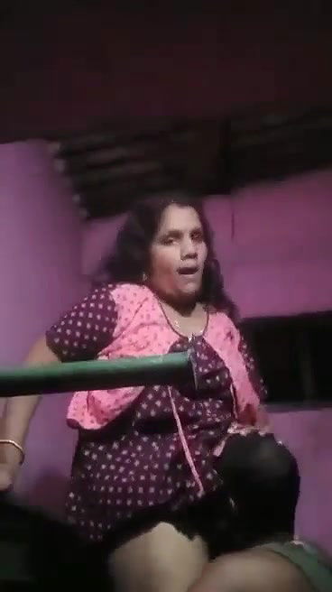 Bhabhi pussy licking by devar