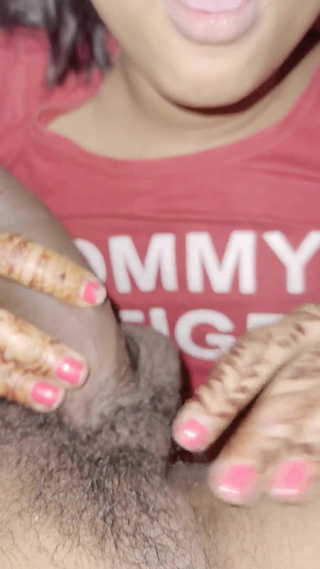 Desi bhabhi giving blowjob devar with hand mehandi karwa chauth special