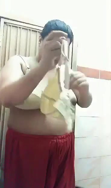 Bhabhi In Suit