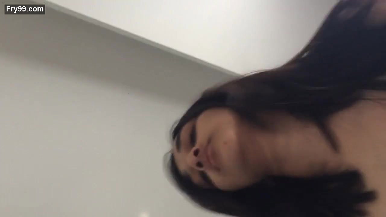 SEXY DESI INDIAN GF 2 VIDEOS BLOWJOB AND RIDING