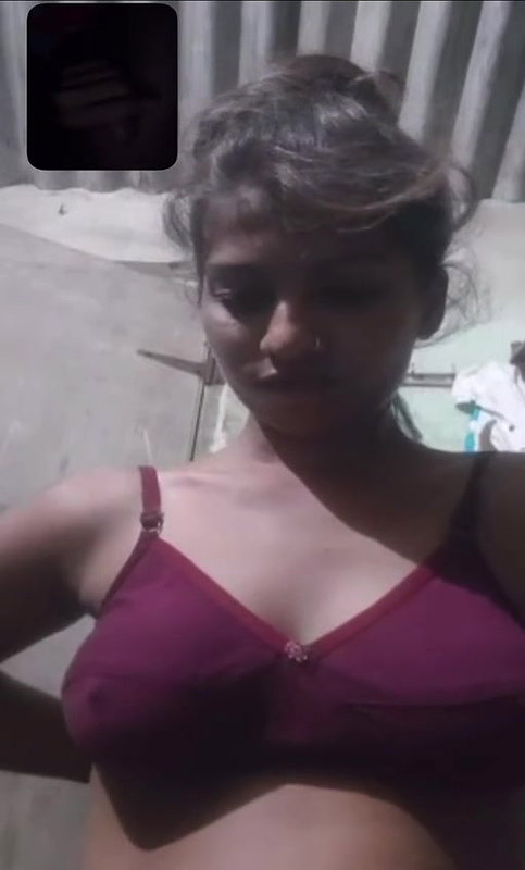 Gf Showing And Pressing Her boobs