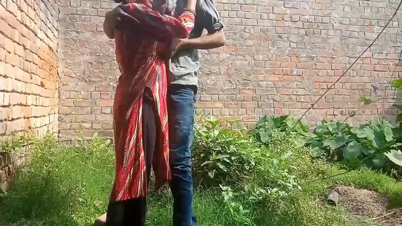 Hot Desi Girlfriend Gets Hard Outdoor Fucked By Her Boyfriend