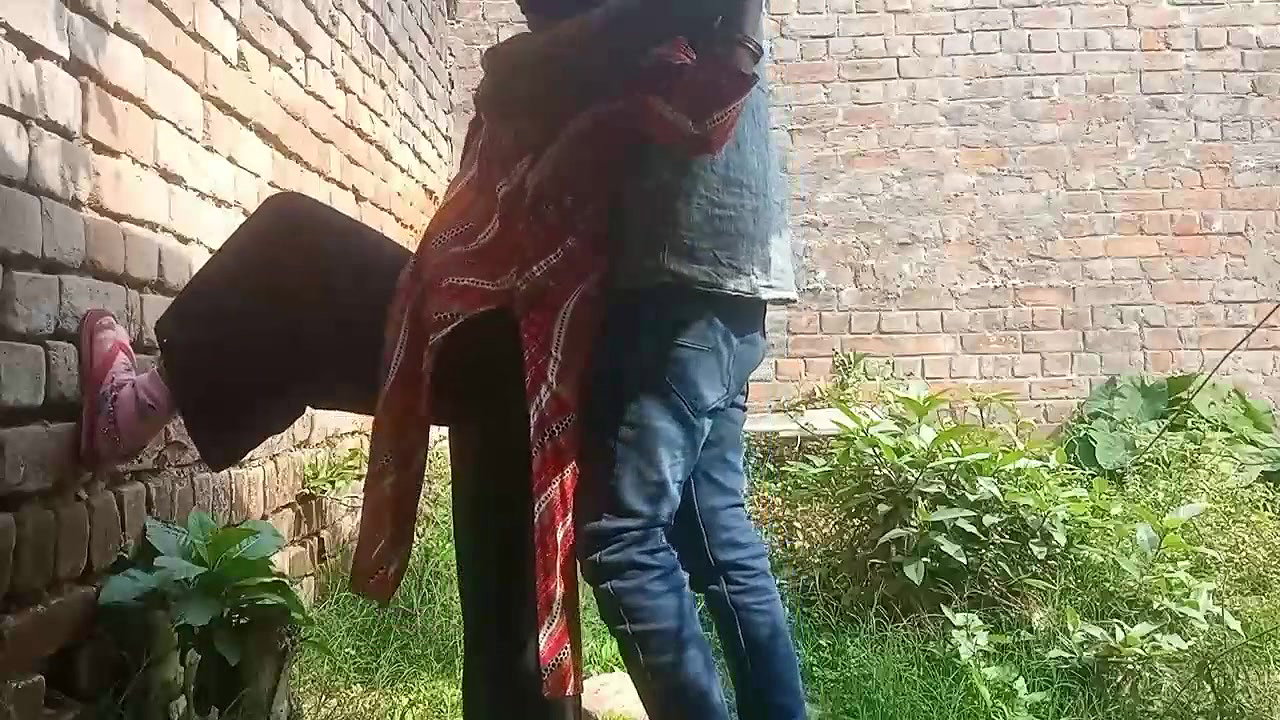 Hot Desi Girlfriend Gets Hard Outdoor Fucked By Her Boyfriend