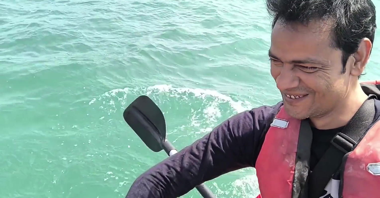 Fuck in the sea on boat