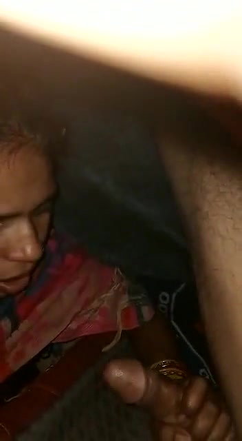 desi village aunty suck