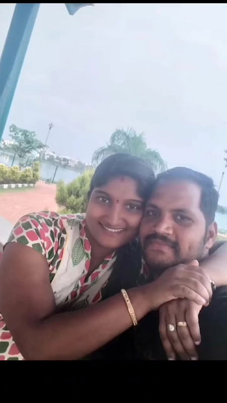 Sexy Bhabi Fucking From Behind