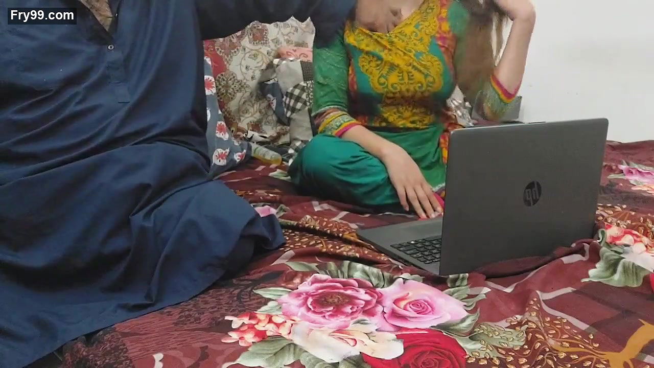 Pk sexy bhabi fucking old father in lw