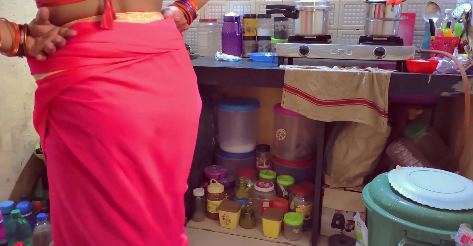 Indian Glory hole stepmom enjoy his first glory hole with stepson in the kitchen