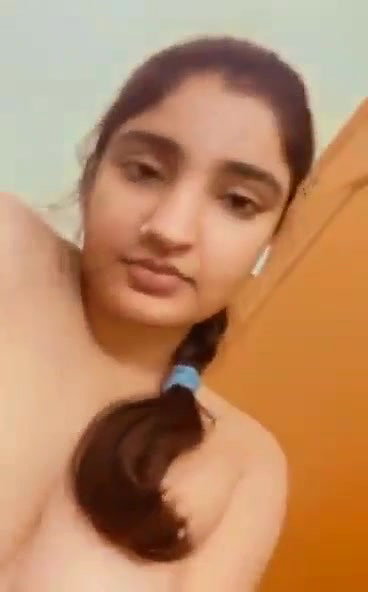 Desi cute girl sexy boobs and pussy