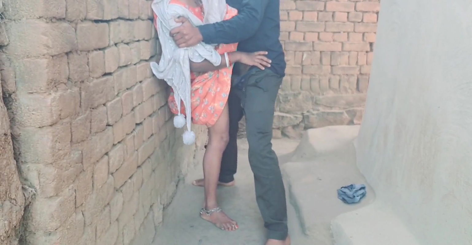 Girlfriend Ne Baahar bulaya fir kisi kiya fir Tage uthaya