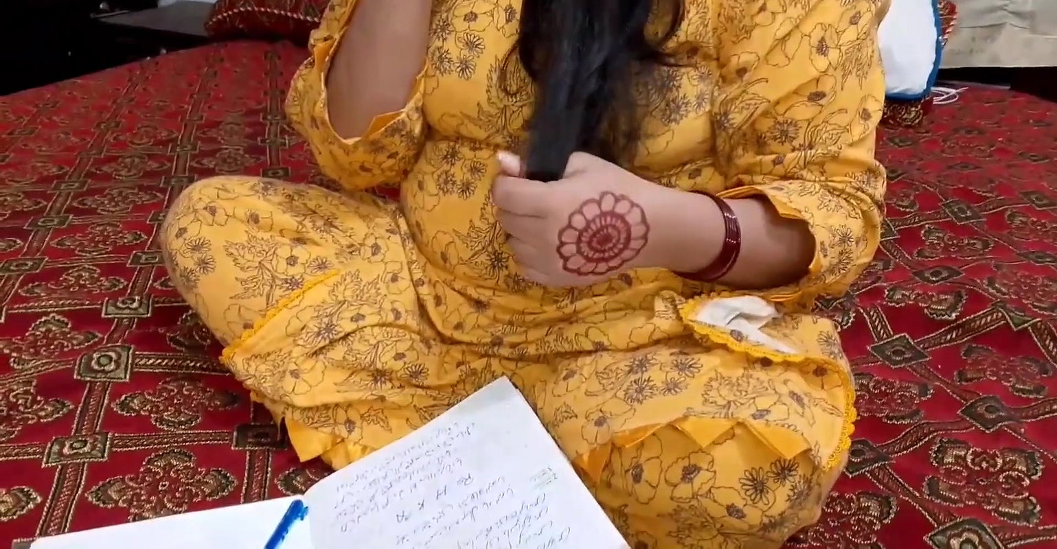 This is me – This is my boyfriend – and here the exam preparation is going on ( girlfriend and boyfriend sex )