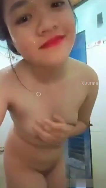 Cute burma girl fing
