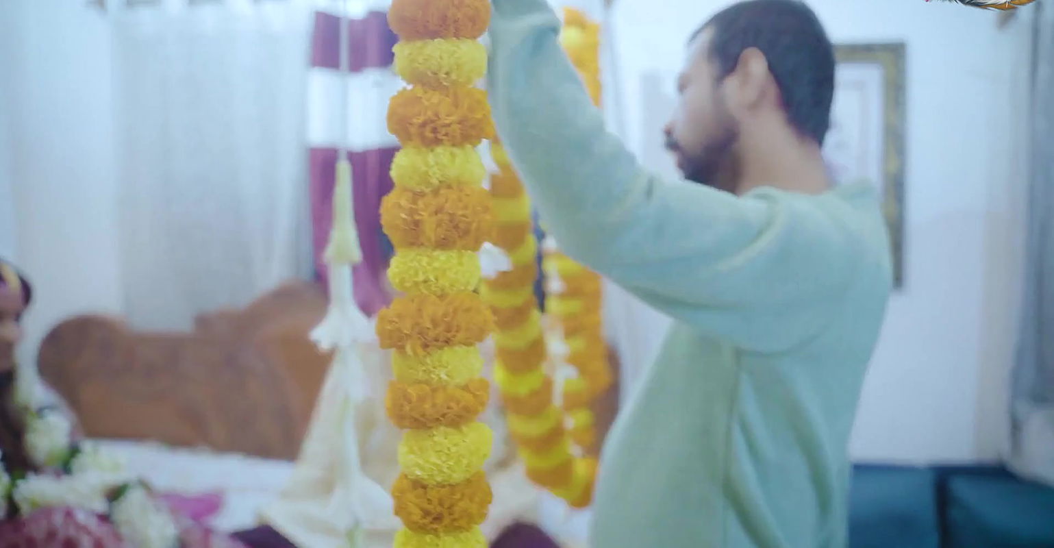 SHAADEE KE RAT HUSBAND KE SAMNE BOYFRIEND KE SATH HARDCORE SEX FULL MASTI