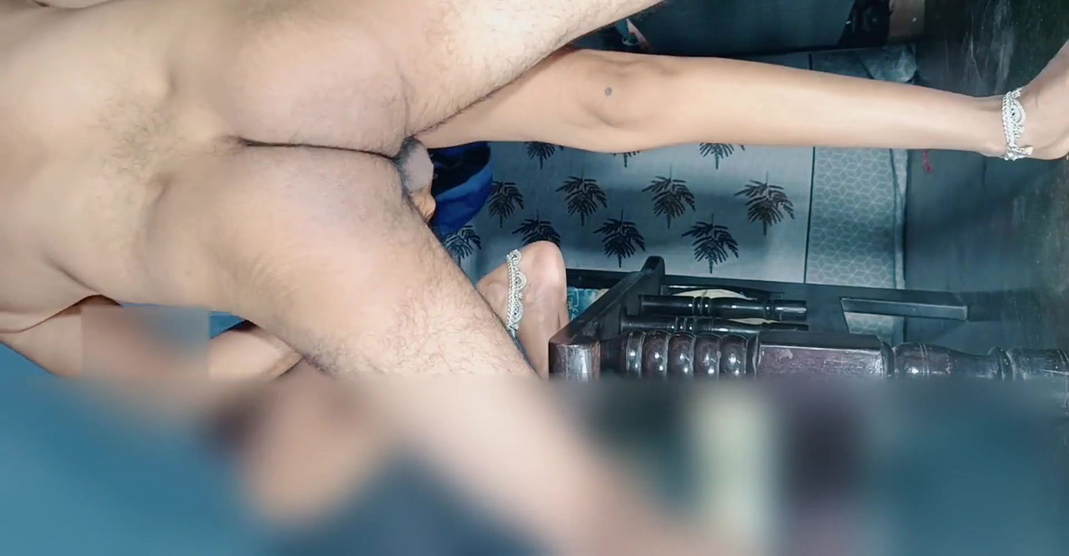 Desi girl excited for standing fuck Lover Fucking virgin indian desi girlfriend before her marriag