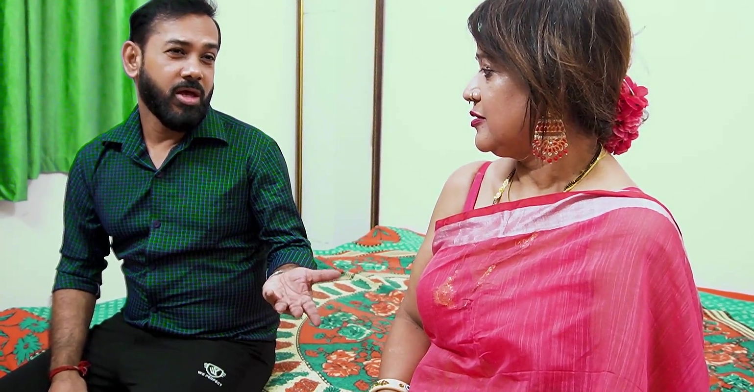 LADY HOUSE OWNER BLACKMAIL HER TAINENT, HARDCORE SEX, SQUARTING