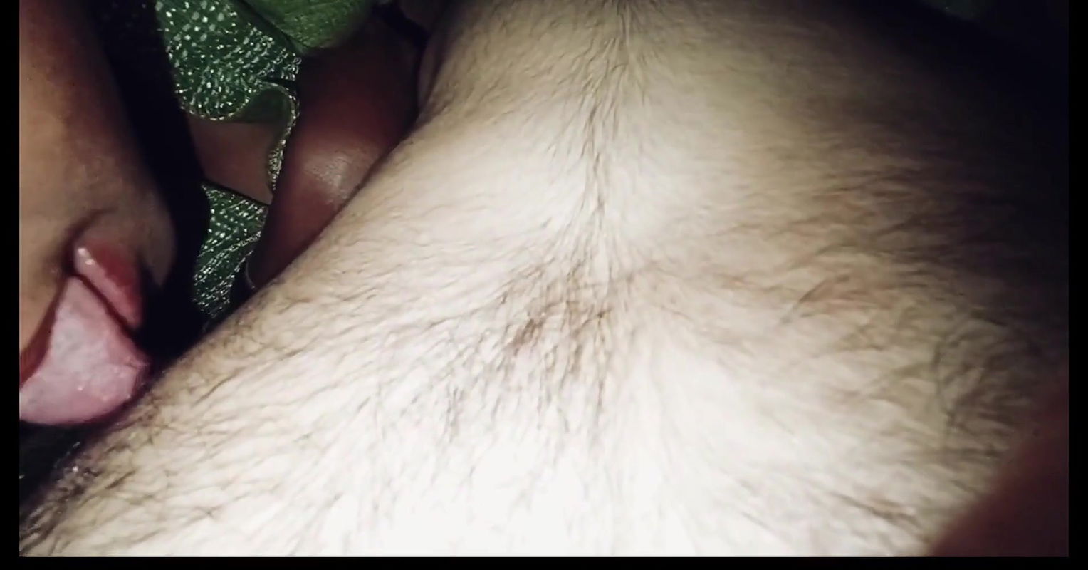 Mature Indian Women Satisfying Her Boyfriend – Indian Village Aunty Blowjob