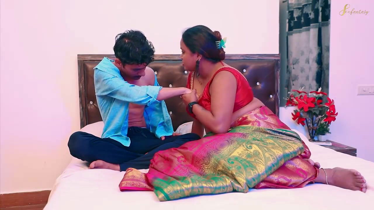 Lady Offered Her Sexy Body To Client (2024)