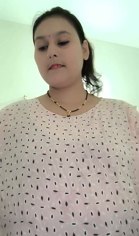 Desi couple romance in bathroom