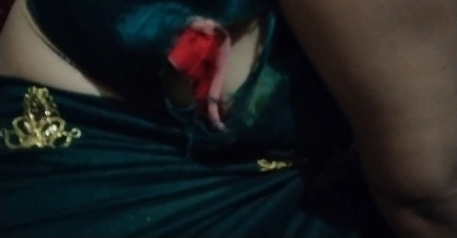 Horny biwi ko lund chahiye